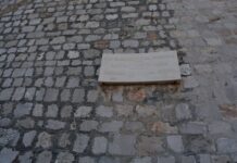 The Sixth Military Gate and the Wooden Circus